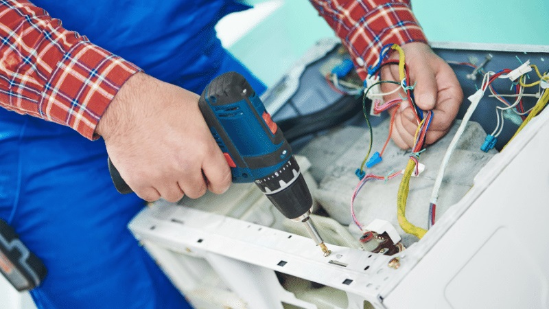 Manisa Esty Esty çamaşır makinesi kart tamiri – Su almama arızası orijinal parça ile giderildi. - Teknik servis örneği